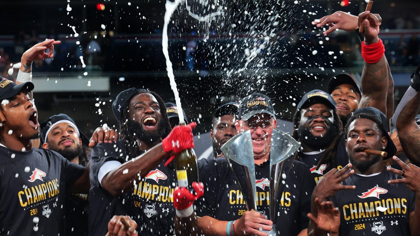 Photos: Stallions blank Brahmas 25-0 to win UFL Championship